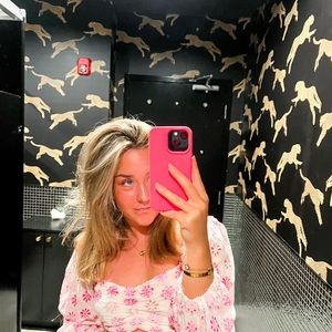 Meet your Posher, Emma